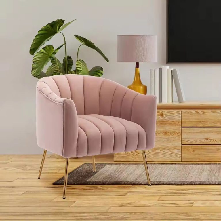 PINK CHAIR